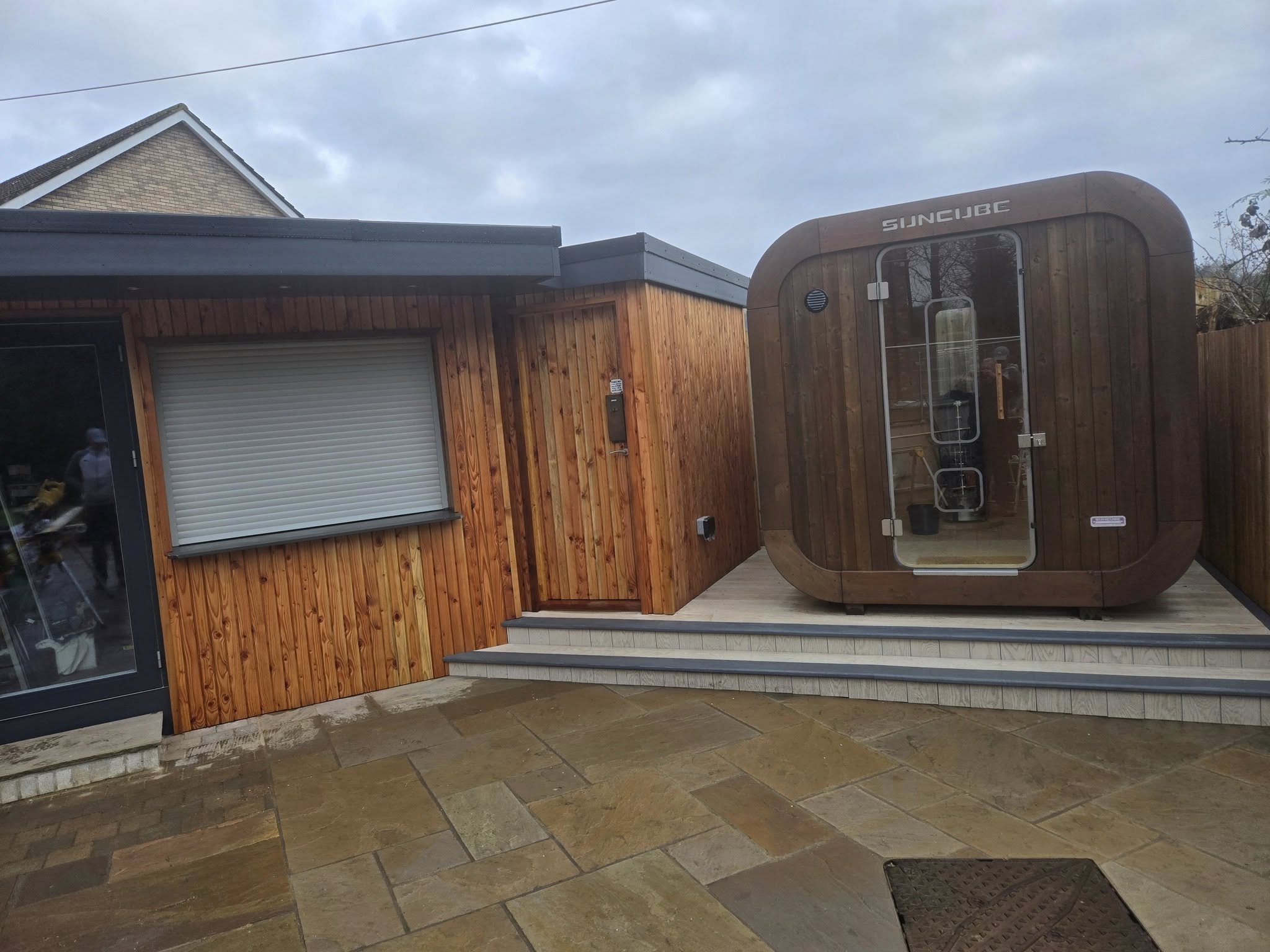 Oakleaf garden and decking project